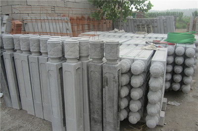 混凝土仿石栏杆施工方案 融合仿木仿石工艺的建筑材料应用详解